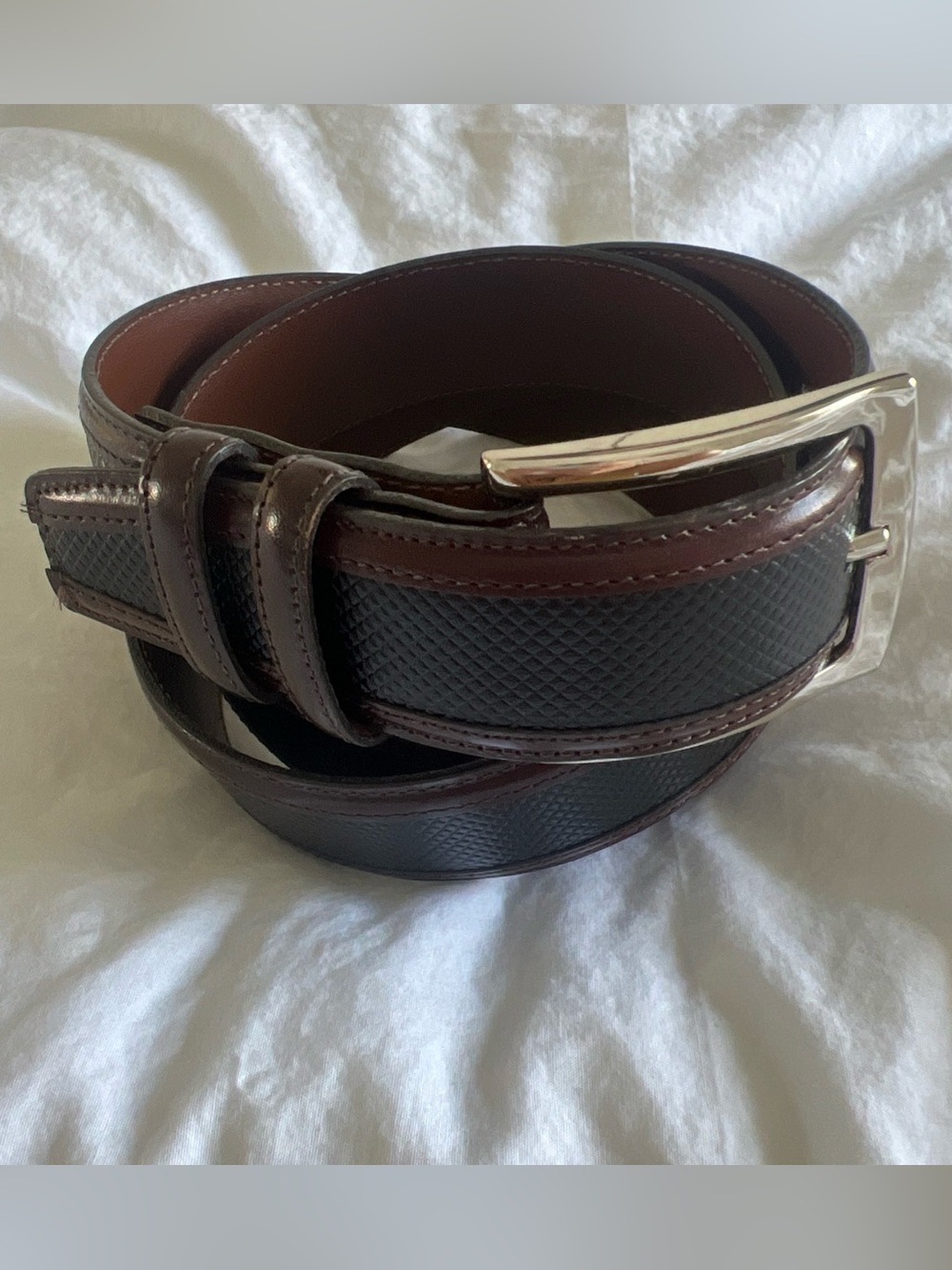 NWOT Torino Belt leather two tone black/brown size 40 silver buckle